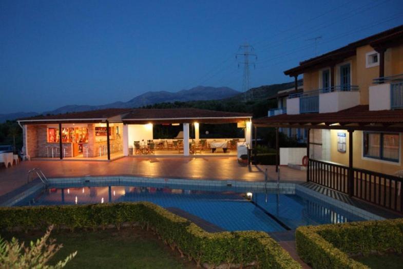 Mareva Hotel Apartments Chersonissos Buitenkant foto