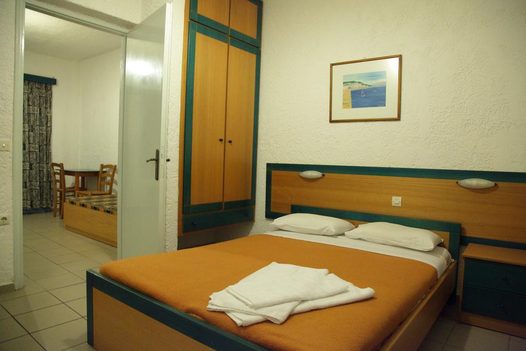 Mareva Hotel Apartments Chersonissos Kamer foto