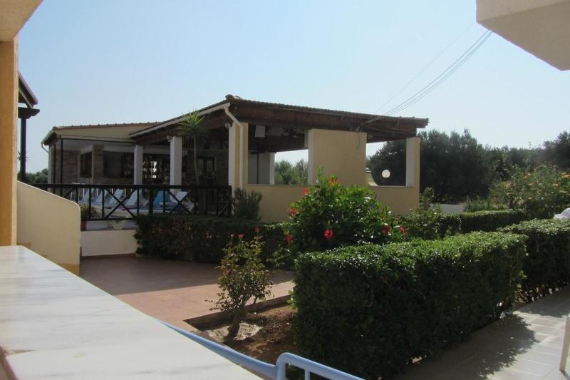 Mareva Hotel Apartments Chersonissos Buitenkant foto